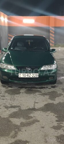 Opel Vectra-3