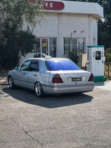 Mercedes C 200-2