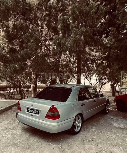 Mercedes C 200-12