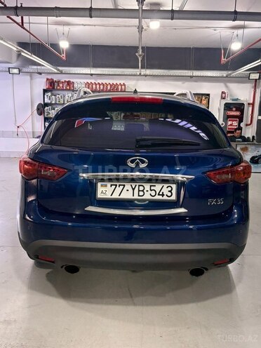 Infiniti FX35-6