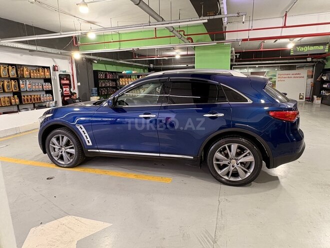Infiniti FX35-8