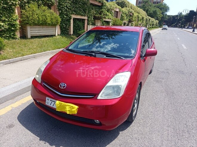 Toyota Prius-1