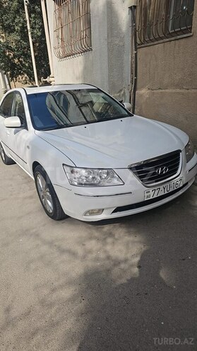 Hyundai Sonata-1