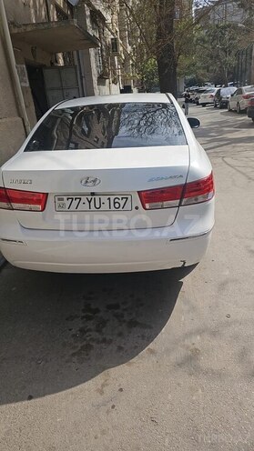 Hyundai Sonata-2