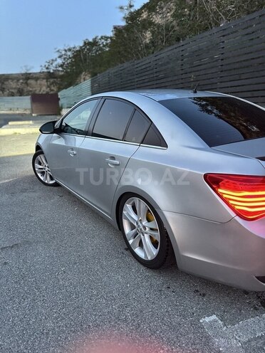 Chevrolet Cruze-2