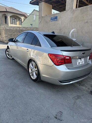 Chevrolet Cruze-10