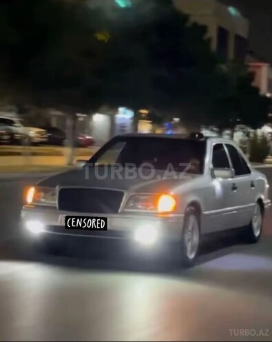 Mercedes C 200-3