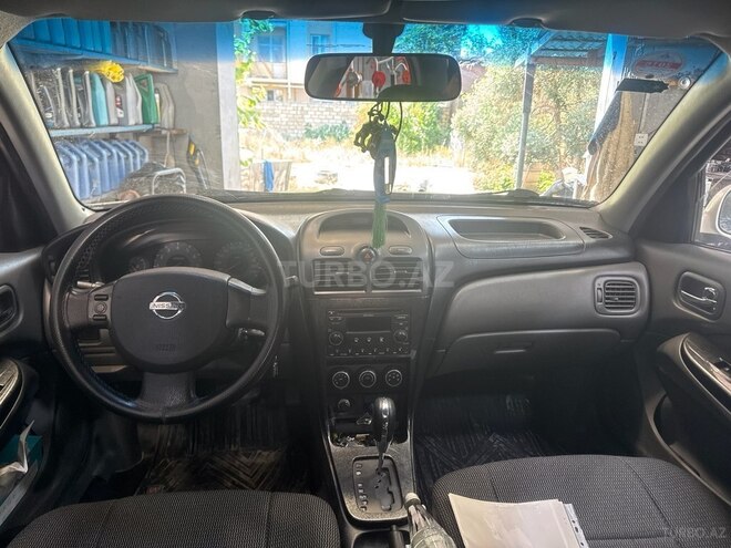 Nissan Sunny-3