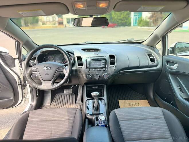 Kia Forte-10