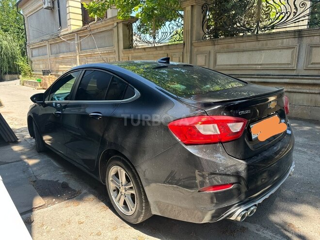 Chevrolet Cruze-4