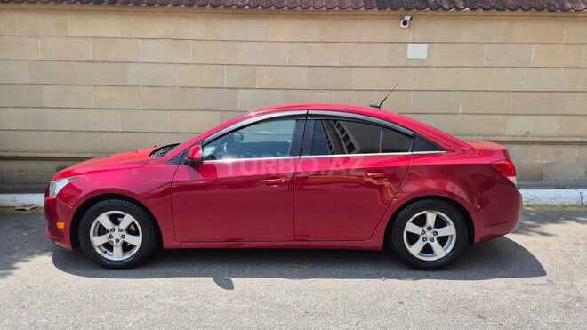 Chevrolet Cruze-13