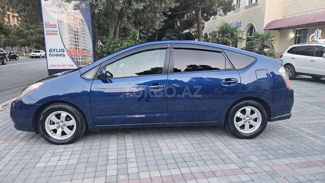 Toyota Prius-7