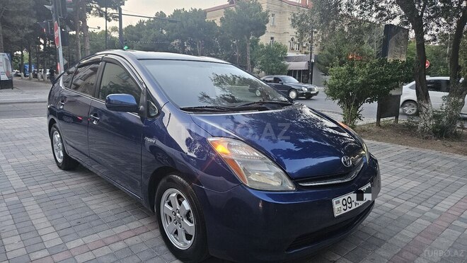 Toyota Prius-6