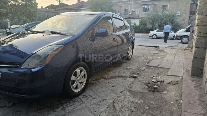 Toyota Prius-18