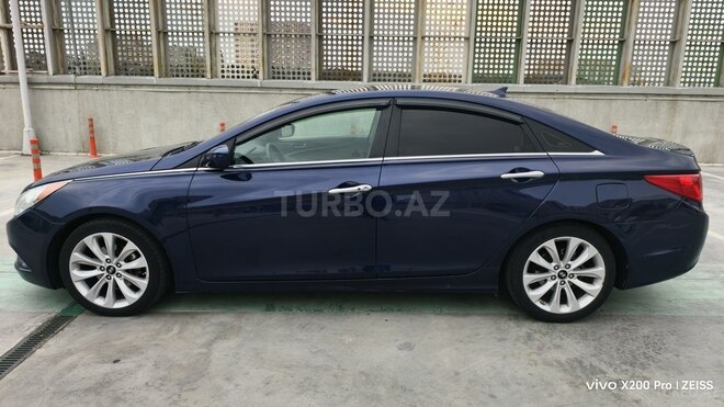 Hyundai Sonata-10