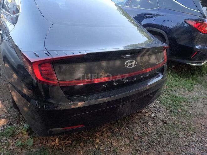 Hyundai Sonata-5