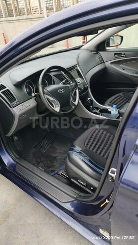 Hyundai Sonata-9
