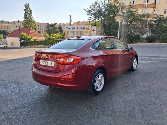 Chevrolet Cruze-15