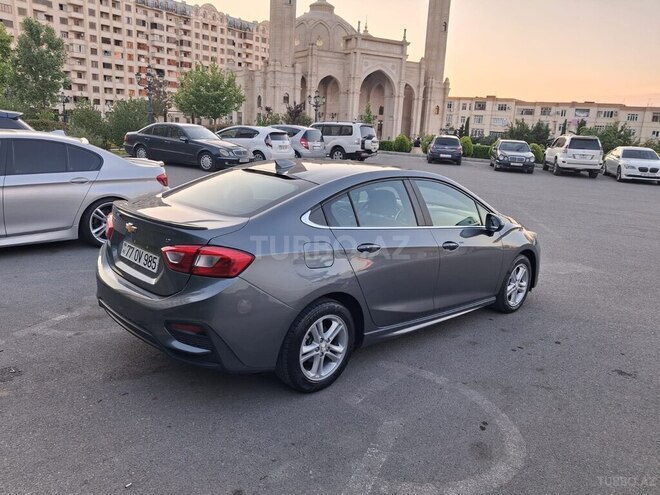 Chevrolet Cruze-4