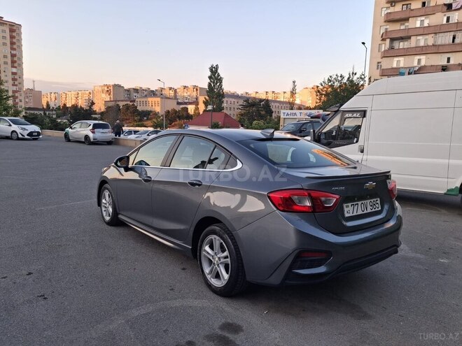 Chevrolet Cruze-5