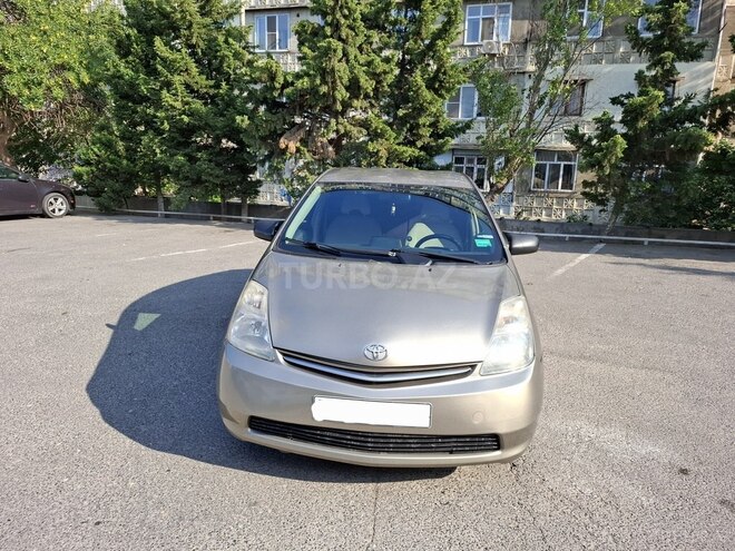Toyota Prius-1