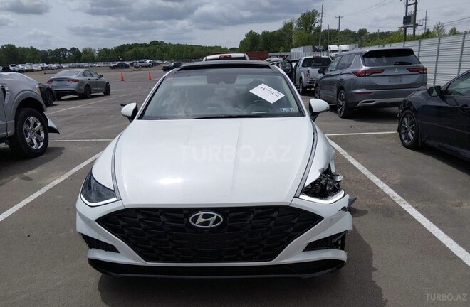 Hyundai Sonata-2