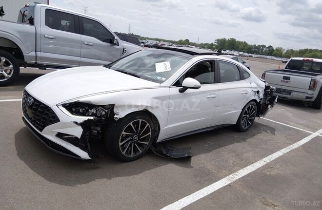 Hyundai Sonata-3