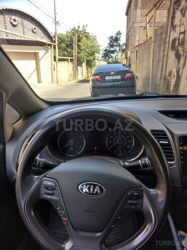 Kia Forte-6