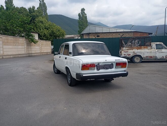 LADA (VAZ) 2107-6