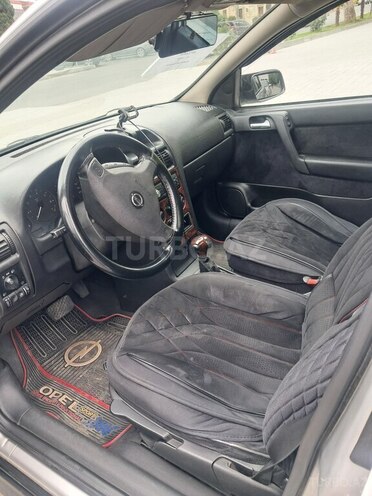 Opel Astra-5