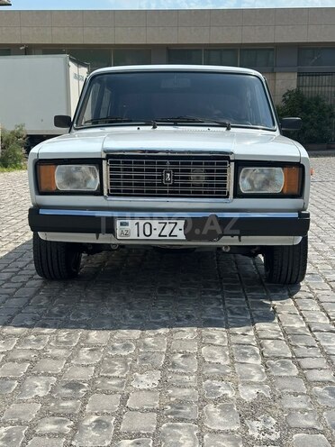 LADA (VAZ) 2107-1
