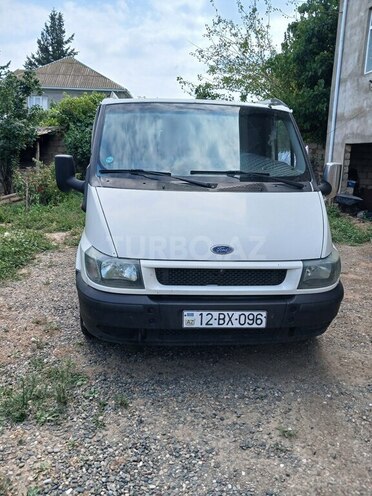 Ford Transit-1