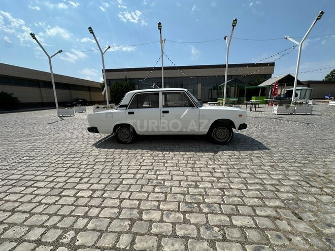 LADA (VAZ) 2107-4