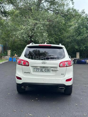 Hyundai Santa Fe-2