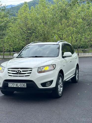 Hyundai Santa Fe-5