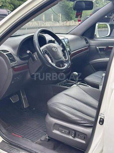 Hyundai Santa Fe-9