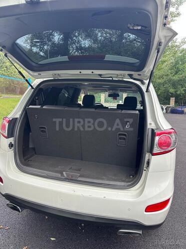Hyundai Santa Fe-12