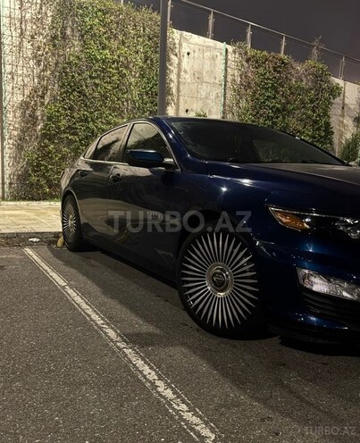 Chevrolet Malibu-2