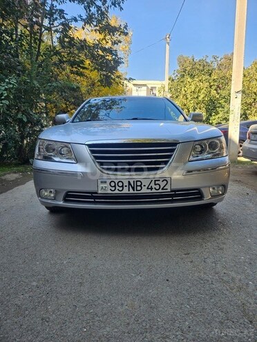 Hyundai Sonata-1