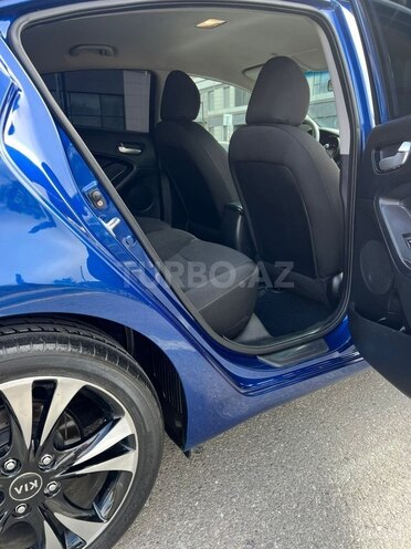 Kia Forte-13