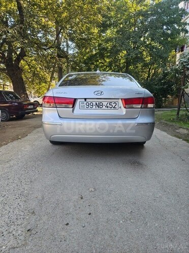 Hyundai Sonata-2