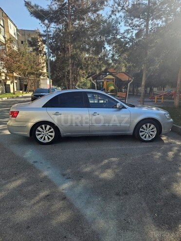 Hyundai Sonata-10