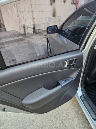 Hyundai Sonata-20