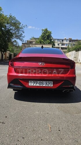 Hyundai Sonata-2