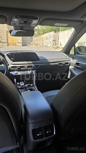 Hyundai Sonata-3