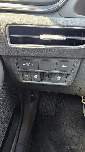 Hyundai Sonata-19