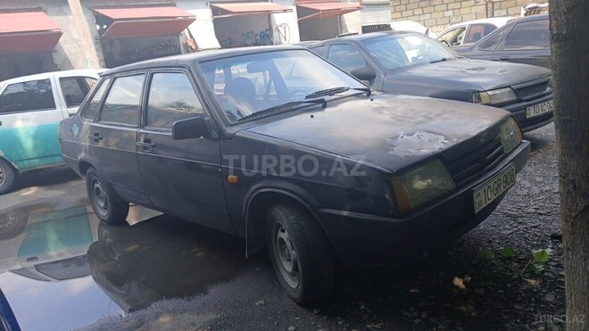 LADA (VAZ) 21099-8
