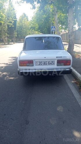 LADA (VAZ) 2107-4