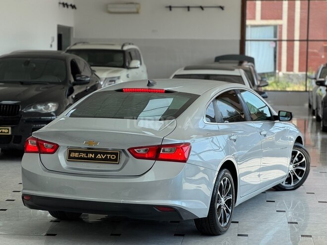 Chevrolet Malibu-7