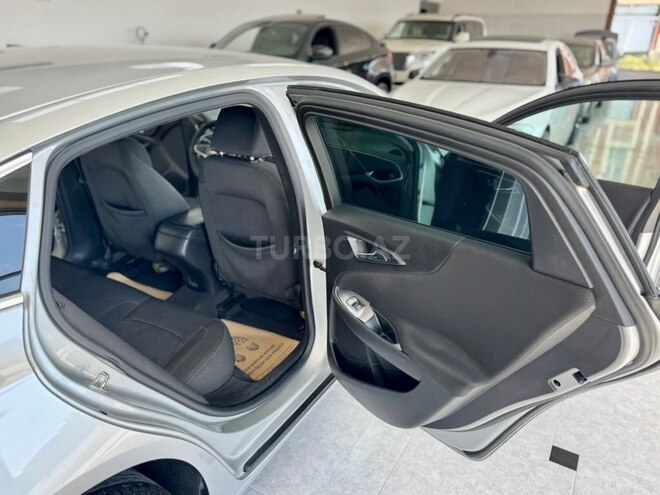 Chevrolet Malibu-26